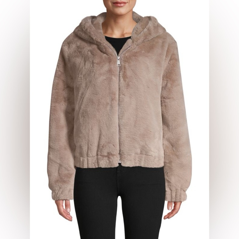 Bagatelle. NYC brown fur coat